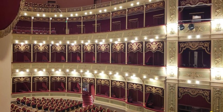 TEATRO LIBERTADOR GENERAL SAN MARTÍN